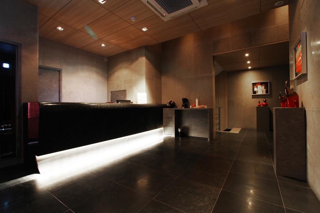 Valentine Hotel Коян Экстерьер фото